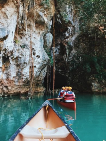 David-Diaz-Barton-Creek-Cave