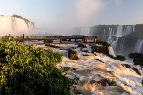 Cataratas del Iguazú y Misiones Milenarias - Imagen 5